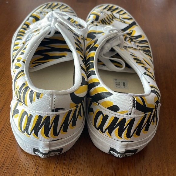 VANS Era Family Sneakers White Tie Up Low Top Cushioned Unisex M 9.5/W 11 new - Picture 3 of 5